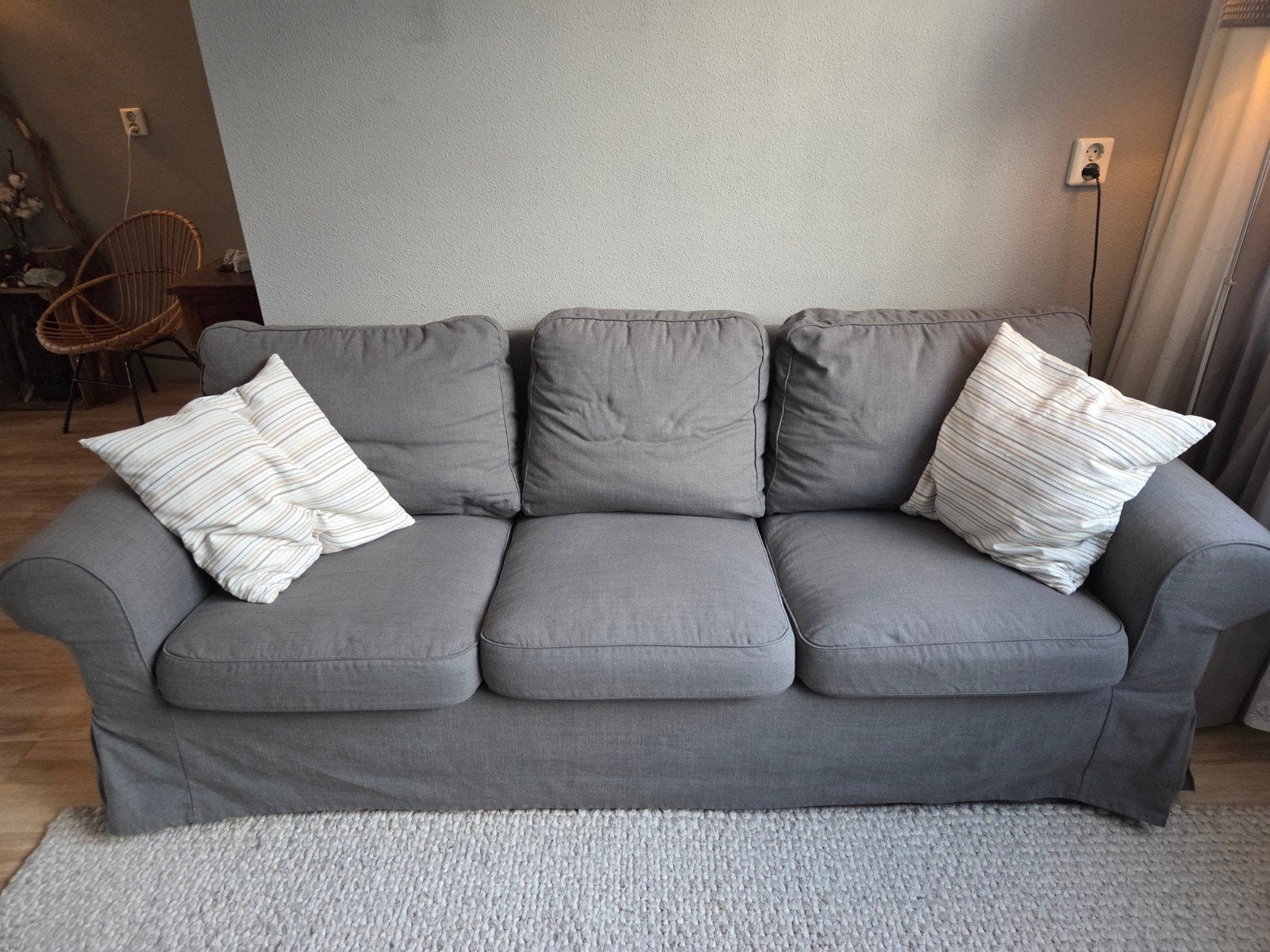Gratis af te halen. Ikea Ektorp 3-zitsbank, Gebruikt, Driepersoons, 75 tot 100 cm, Ophalen of Verzenden