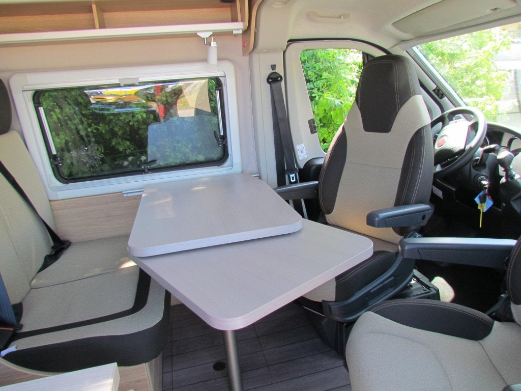 Caravans And Camping Knaus