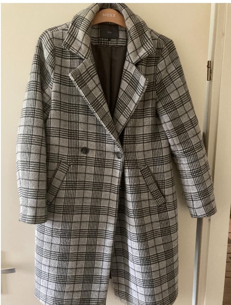 Ichi dames winterjas maat 38, weinig gedragen., Kleding | Dames, Jassen | Winter, Ophalen of Verzenden, Zo goed als nieuw, Maat 38/40 (M)