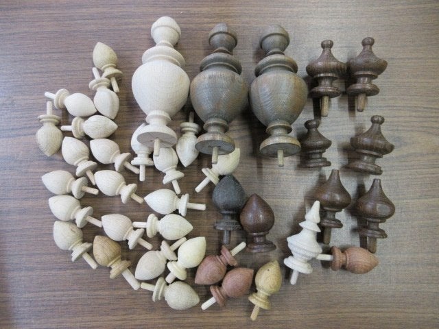 Diverse houten knoppen en ornamenten, Ophalen of Verzenden