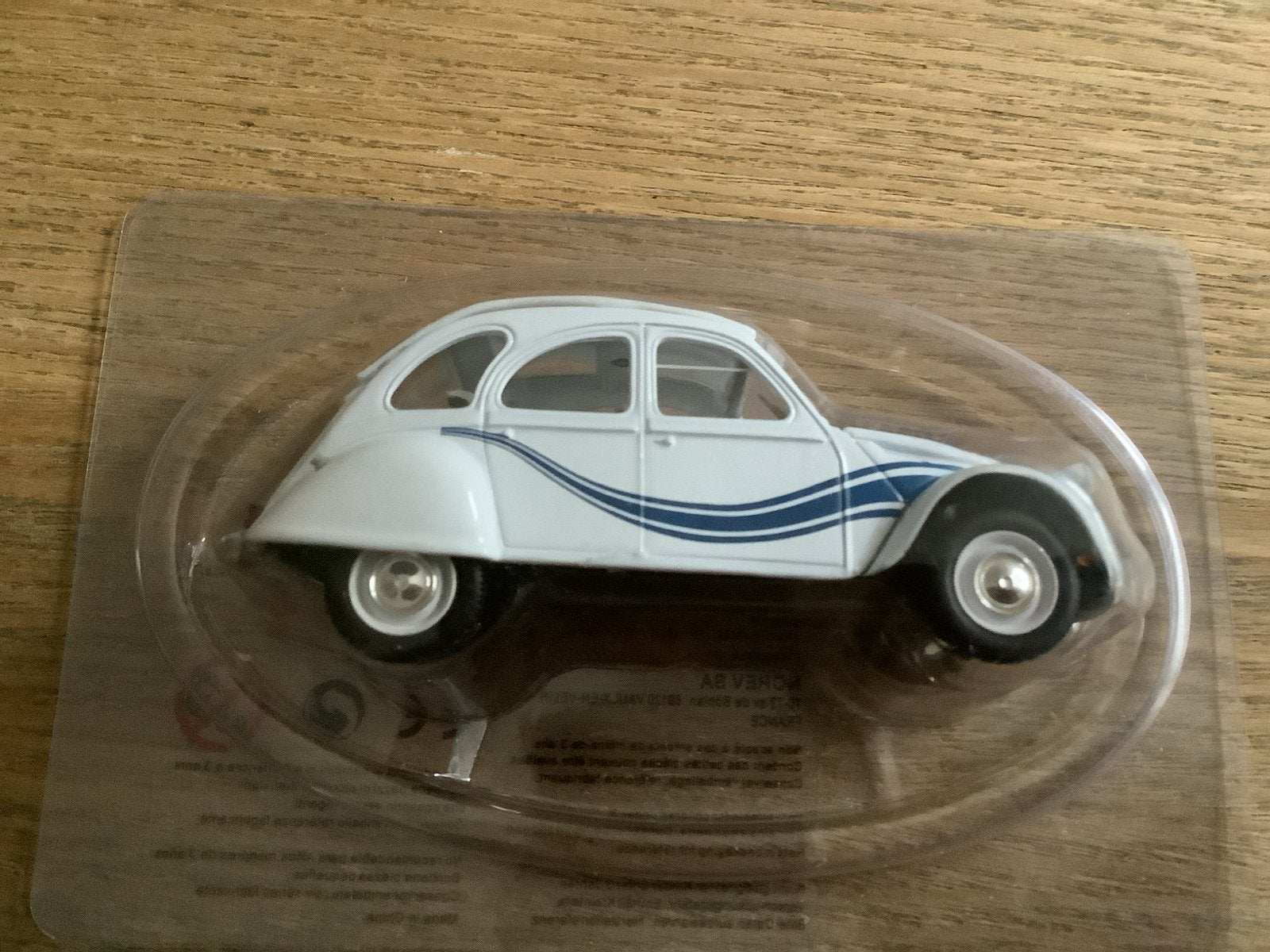 Norev Citroën 2CV schaal 1:43 modelauto, Hobby en Vrije tijd, Ophalen of Verzenden, Nieuw, Auto, Norev