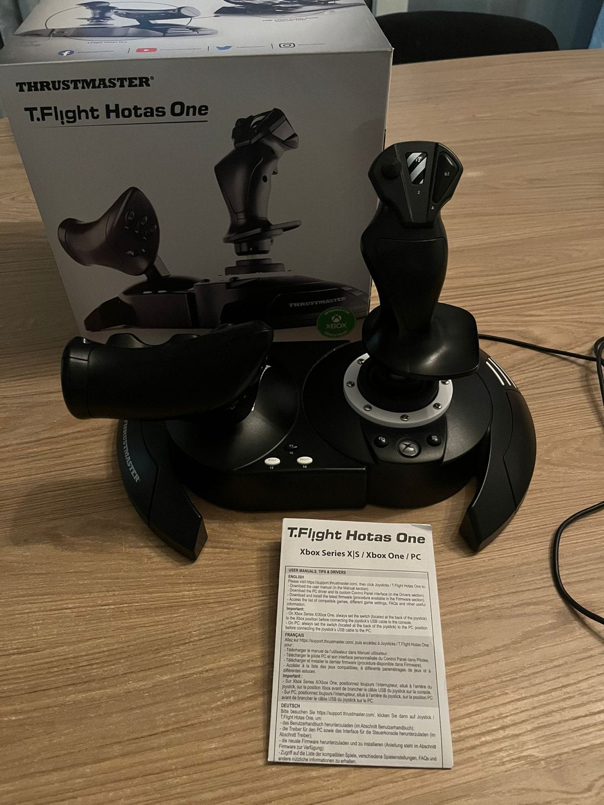 Thrustmaster T.Flight Hotas One Joystick voor Xbox en PC, Ophalen of Verzenden, Zo goed als nieuw, Thrustmaster, PC