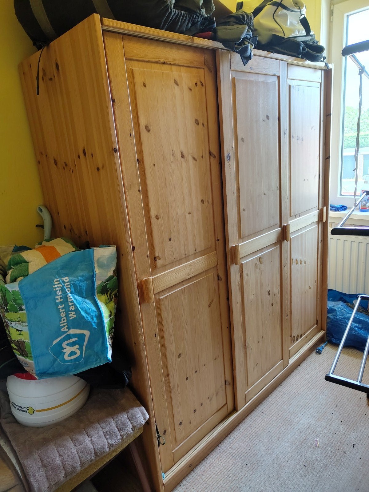 GRATIS Houten schuifdeuren kledingkast, Met deur(en), Gebruikt, 150 tot 200 cm, Ophalen of Verzenden