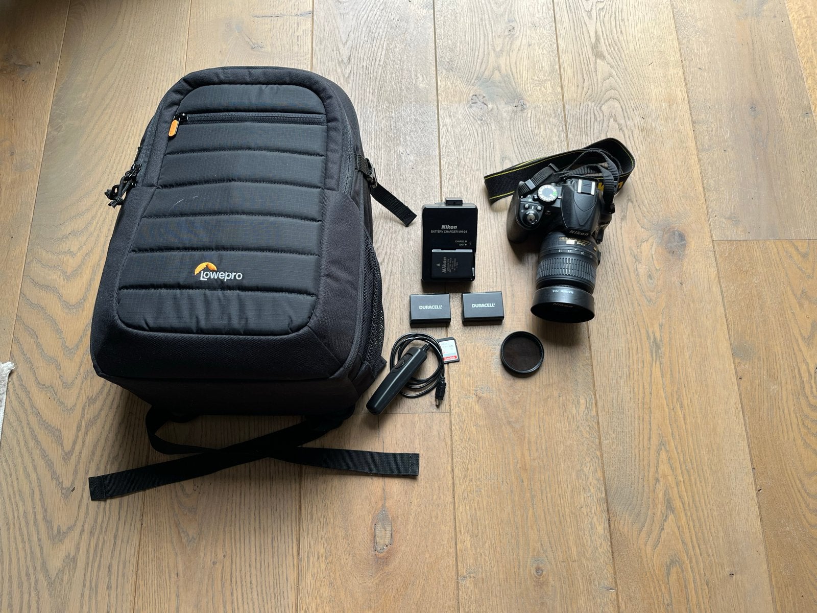 Complete set Nikon D3100 spiegelreflexcamera met accessoires, Gebruikt, Spiegelreflex, Beeldstabilisatie, Ophalen of Verzenden