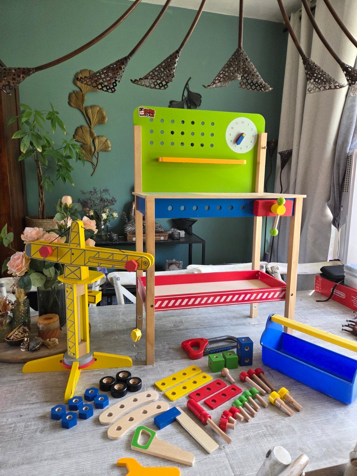 Houten werkbank met kraan en gereedschap voor kinderen, Ophalen, Gebruikt