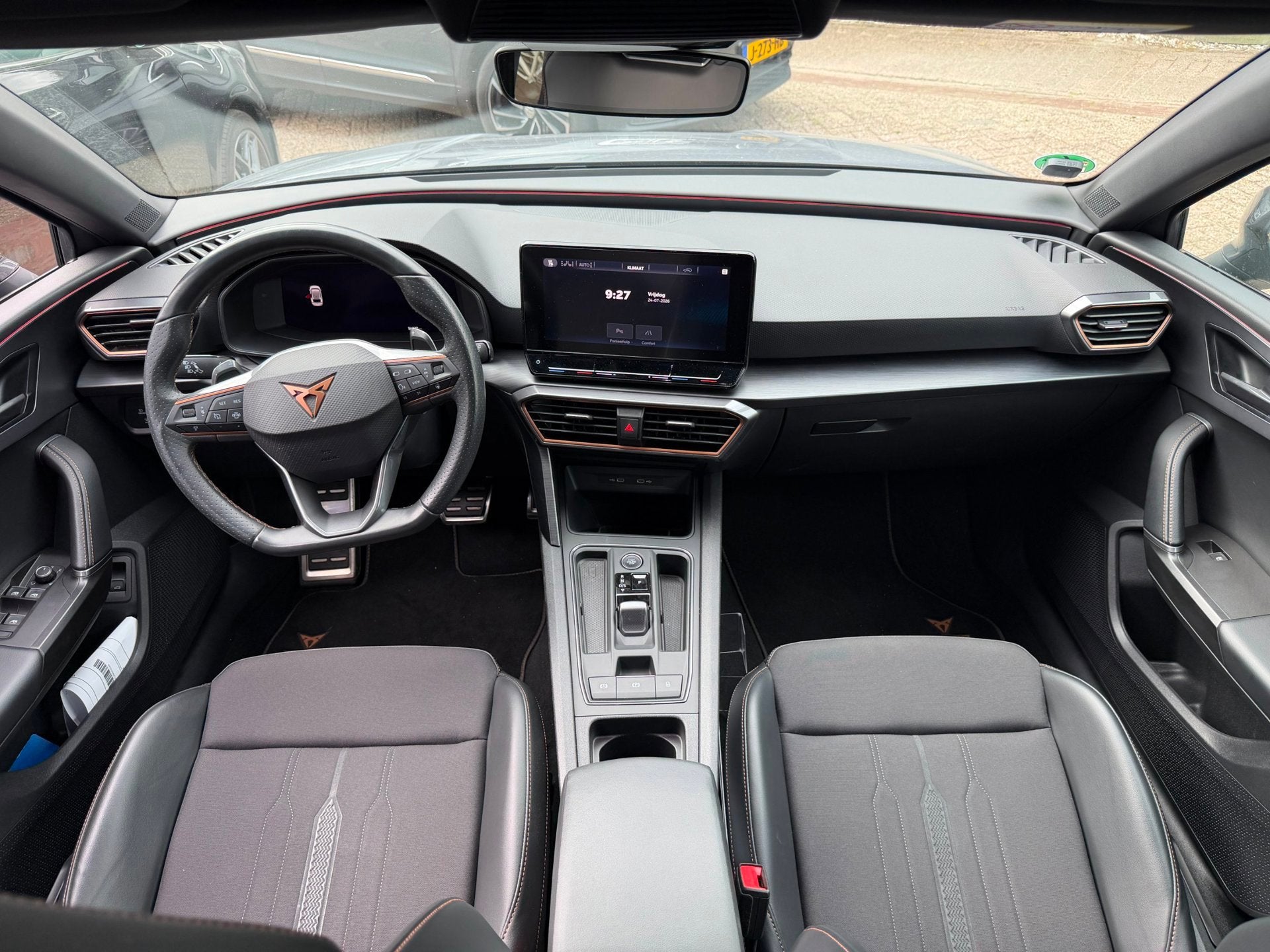 CUPRA Leon Sportstourer 1.4 e-Hybrid VZ I Camera I Blindspot, Auto's, Cupra, 77 km/l, Gebruikt, Zwart, 4 cilinders