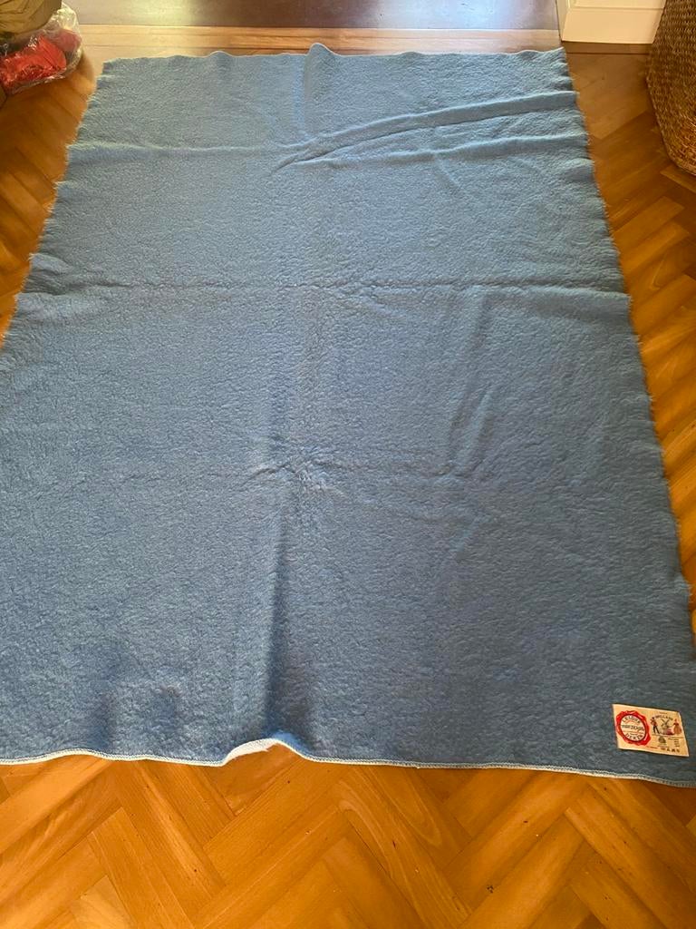 Mooie Vintage wollen deken 1.55 x 2.25 m, Huis en Inrichting, Ophalen of Verzenden, Gebruikt