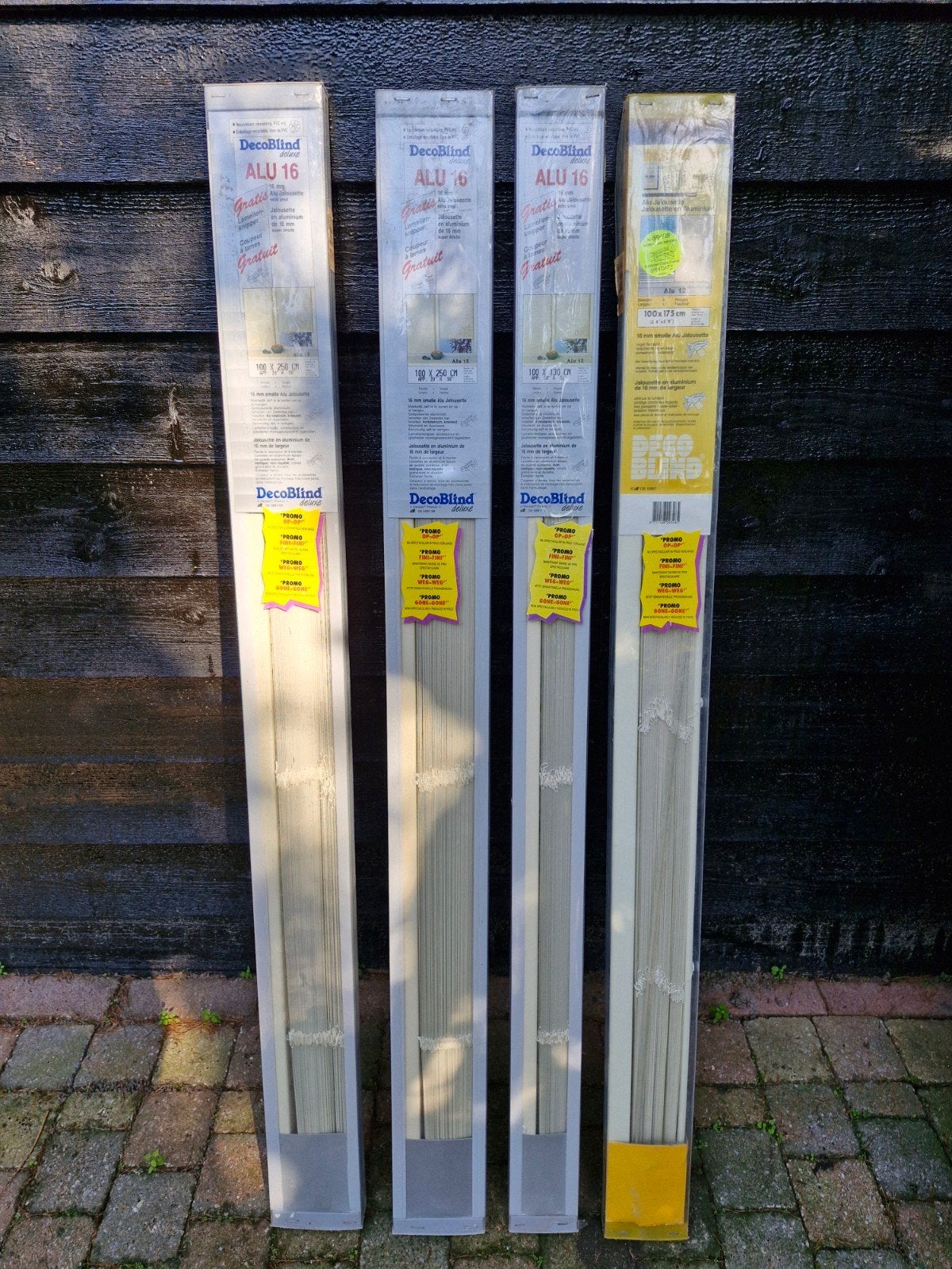 Jaloezieën: kleine partij nieuwe Jaloezieën! Decoblind, alu., Ophalen of Verzenden, Nieuw