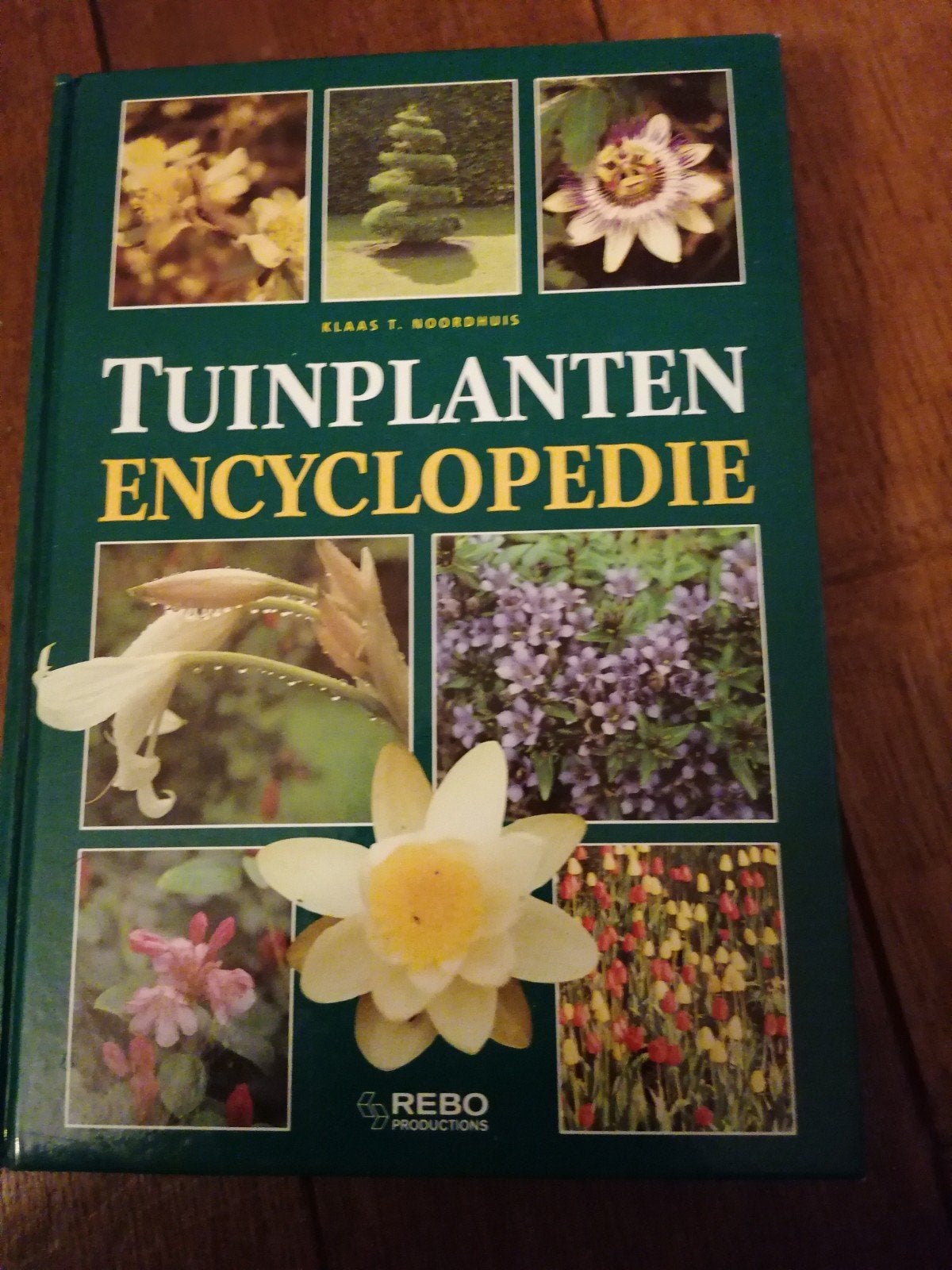 Tuinplanten Encyclopedie - Klaas T. Noordhuis, Ophalen of Verzenden, Zo goed als nieuw, Los deel, Klaas T. Noordhuis