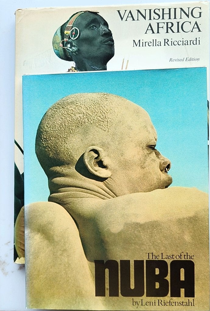 2 fotoboeken van Riefenstahl en Mirealla Ricciarrdi FRAAI !!, Boeken, Ophalen of Verzenden