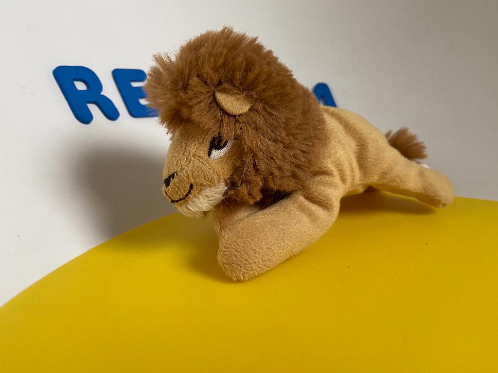 280 ikea leeuw leeuwtje liggend, Ophalen of Verzenden, Zo goed als nieuw, Overige typen