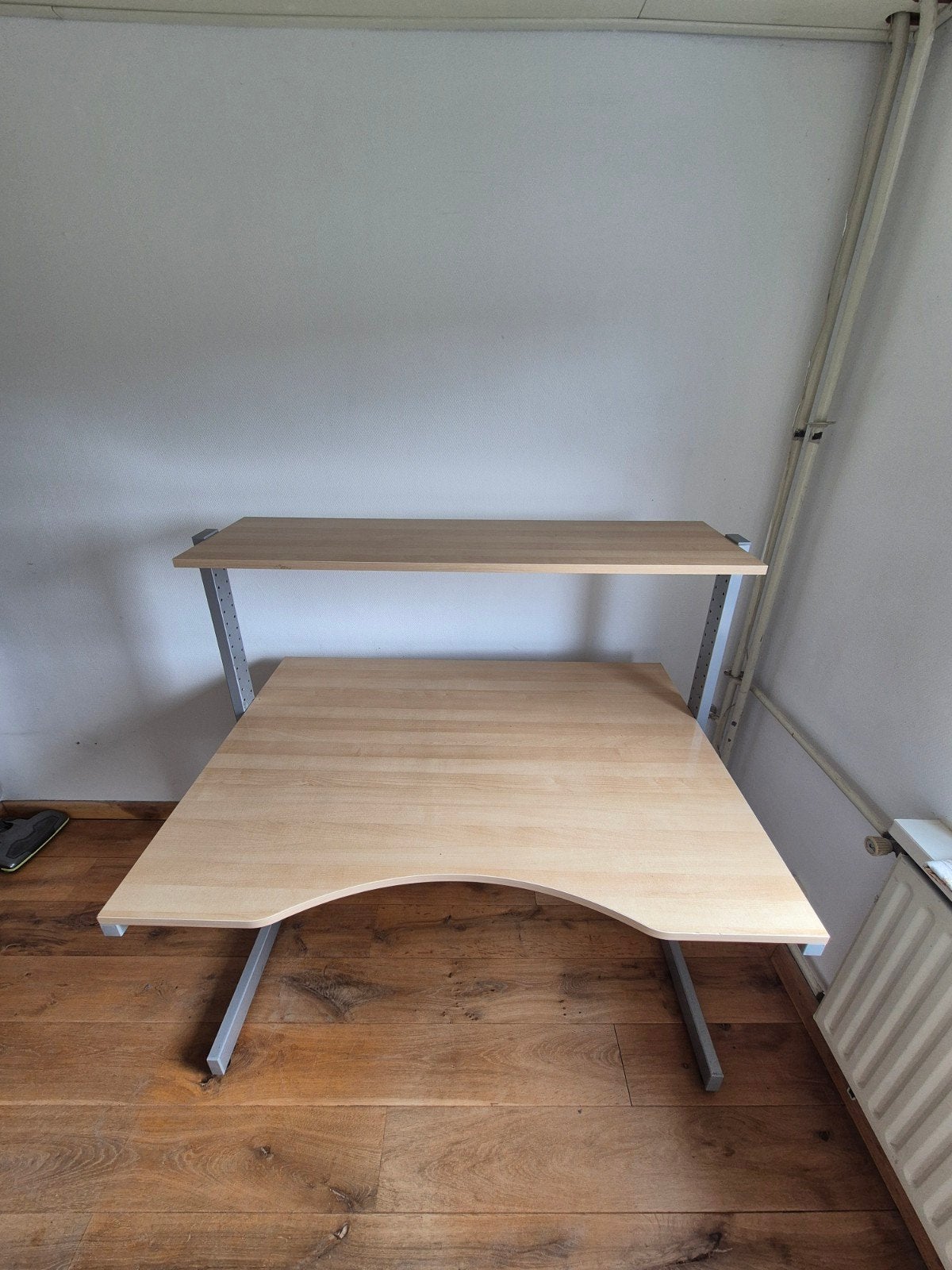 Foto 2 van IKEA Bureau met opzetstuk - 120x90 cm - Licht houtkleur