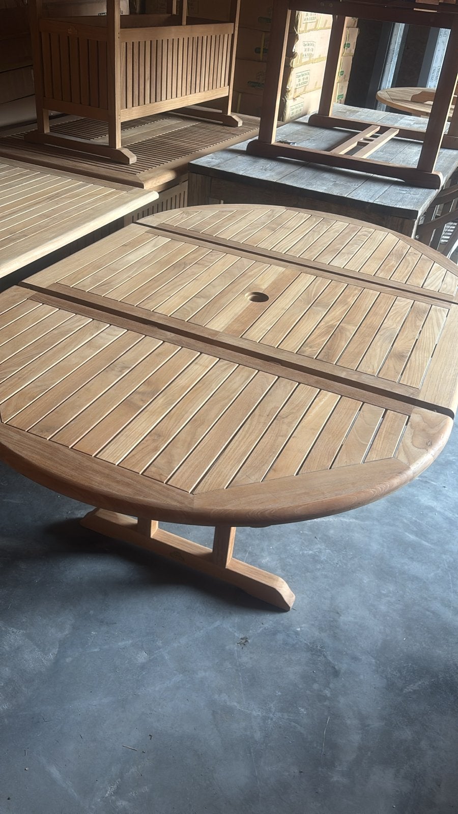 Nieuwe Teak tuintafel van Select Garden, Ophalen of Verzenden, Nieuw, Rond, Teakhout