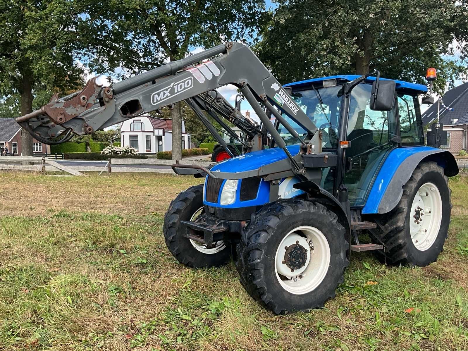 2005 New Holland TL80A Vierwielaangedreven landbouwtractor m, Zakelijke goederen, Agrarisch | Tractoren, Gebruikt, New Holland