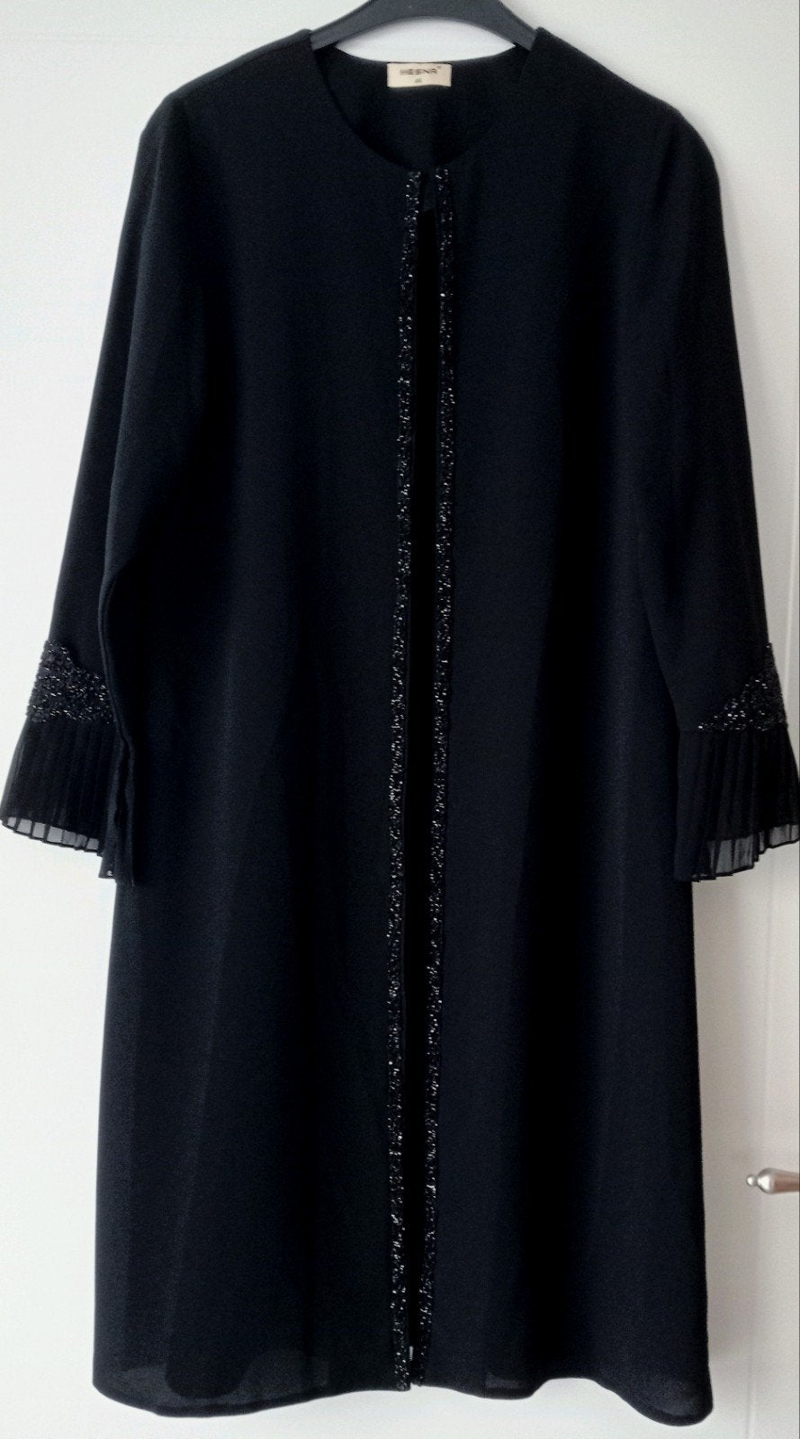 Hesna - Nieuw Zwart Lang Vest - Maat 46, Hesna, Zwart, Maat 46/48 (XL) of groter, Nieuw