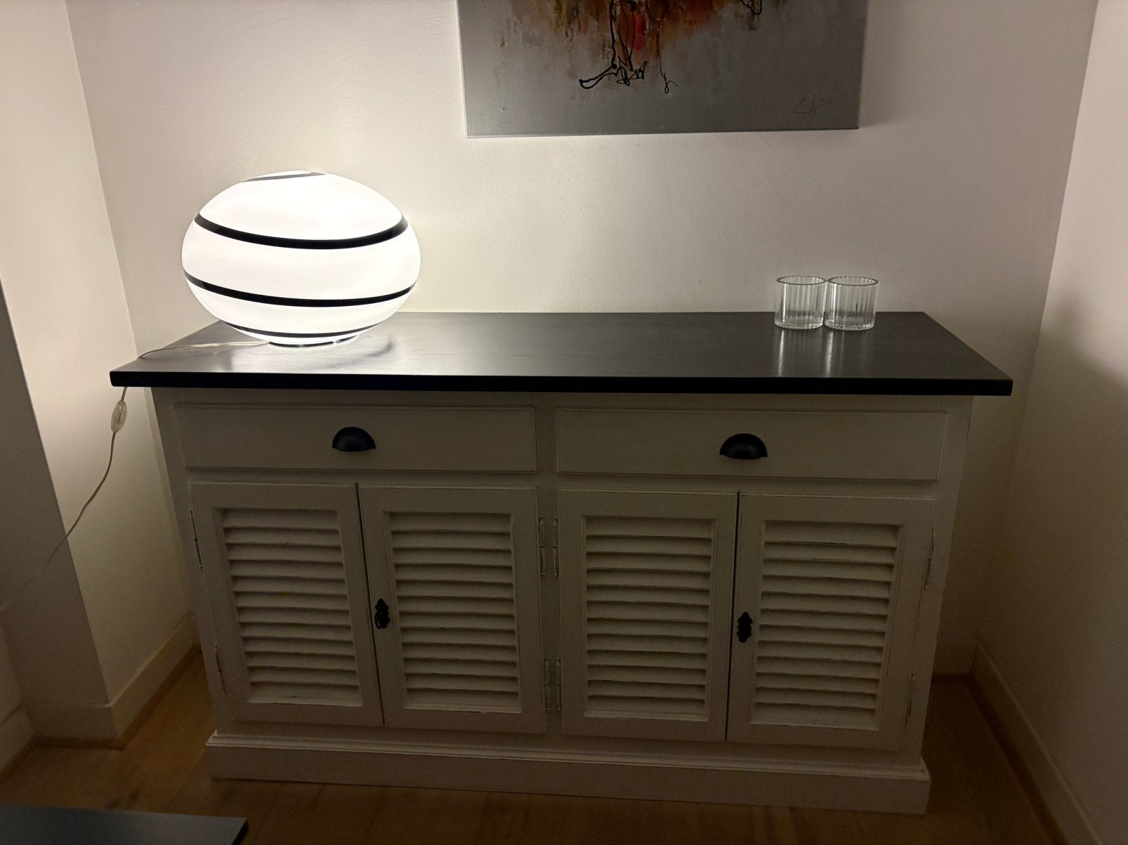 Gratis af te halen - twee dressoirs - snel afhalen!, Ophalen, Zo goed als nieuw, 25 tot 50 cm