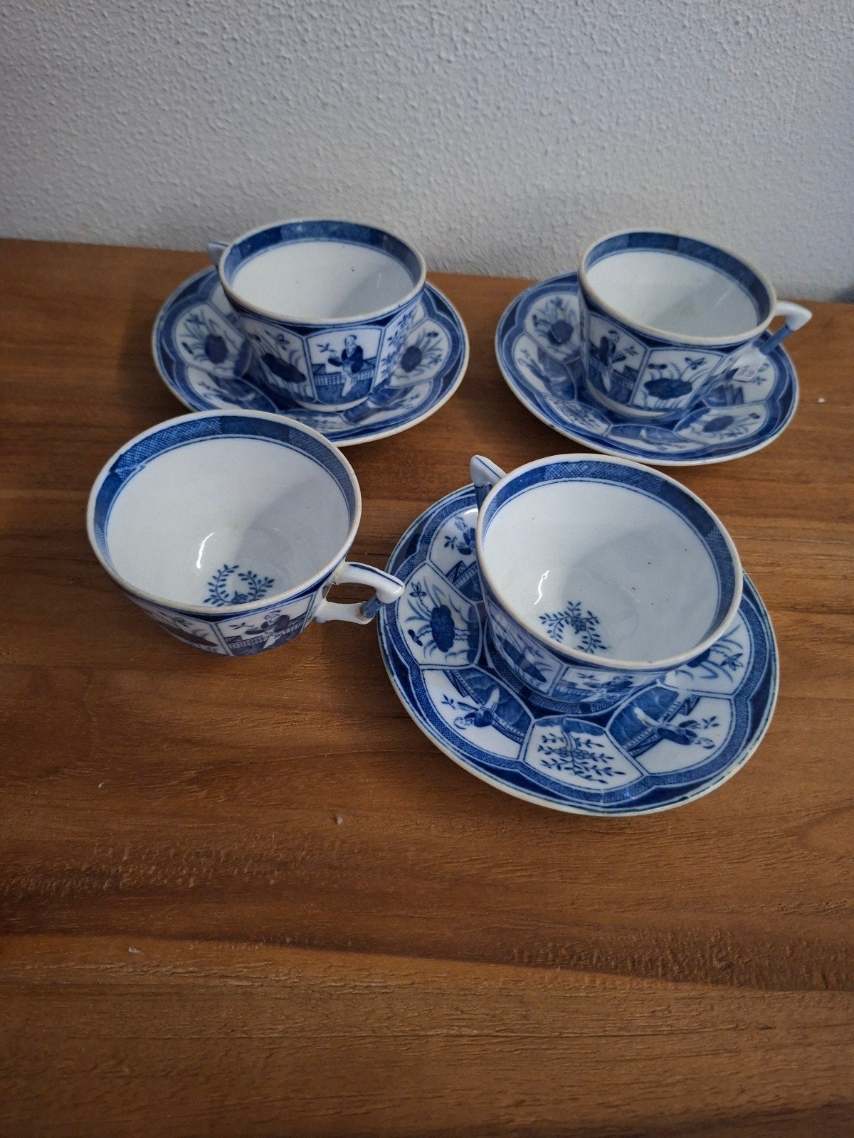 Antieke Chinese porseleinen kop en schotel set (4 stuks), Antiek en Kunst, Ophalen of Verzenden