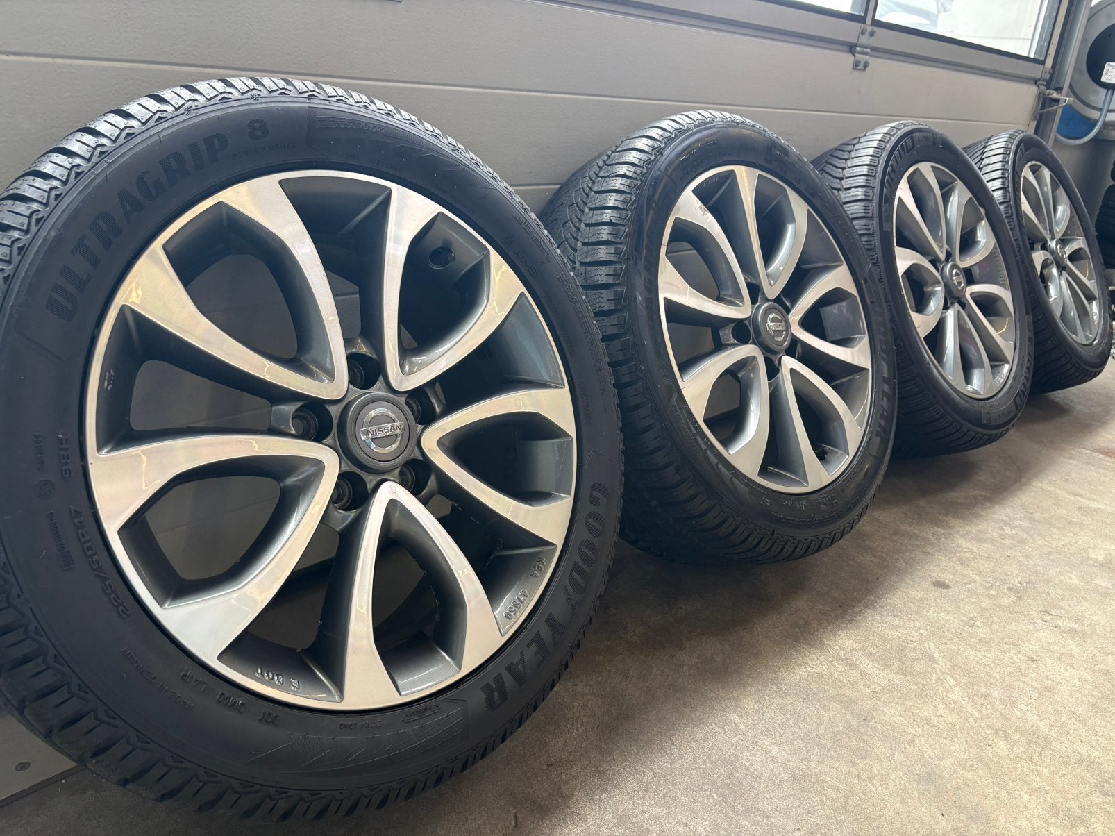 17 inch Nissan Juke Maxima velgen winter 5x114.3, Auto-onderdelen, Banden en Velgen, 17 inch, Personenwagen, Gebruikt