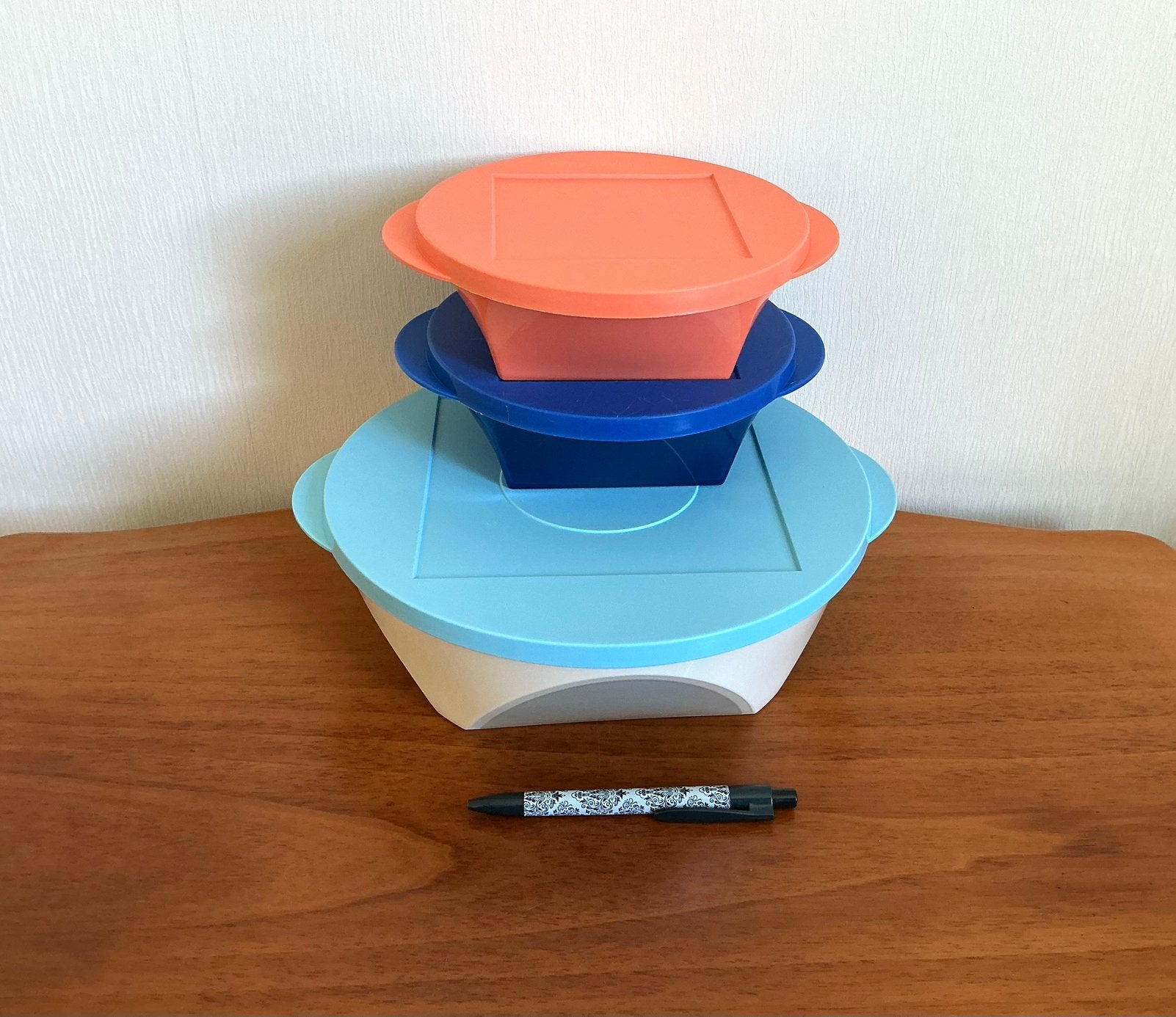Tupperware 3 Atlantis Schalen 1 x 2.5 liter / 2 x 600 ml., Ophalen of Verzenden, Zo goed als nieuw, Blauw, Schaal