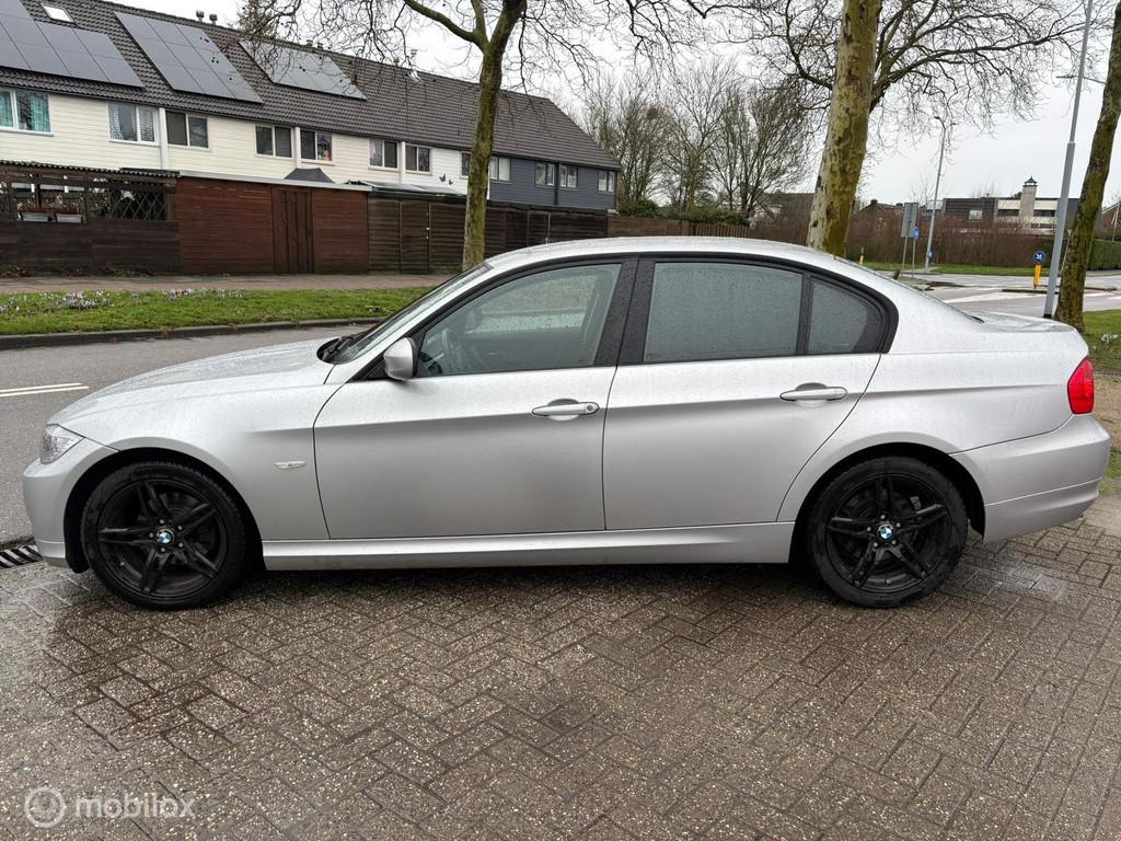 BMW 3-serie 318i|NETTE AUTO|AIRCO|PDC, Auto's, Euro 5, Achterwielaandrijving, Startonderbreker, Bedrijf
