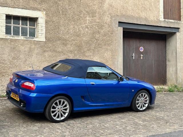 MG TF 2004 Trophy Blue 1.8 135PK Airco en Cruisecontrol, Auto's, MG, Particulier, TF, ABS, Airbags, Airconditioning, Alarm, Centrale vergrendeling