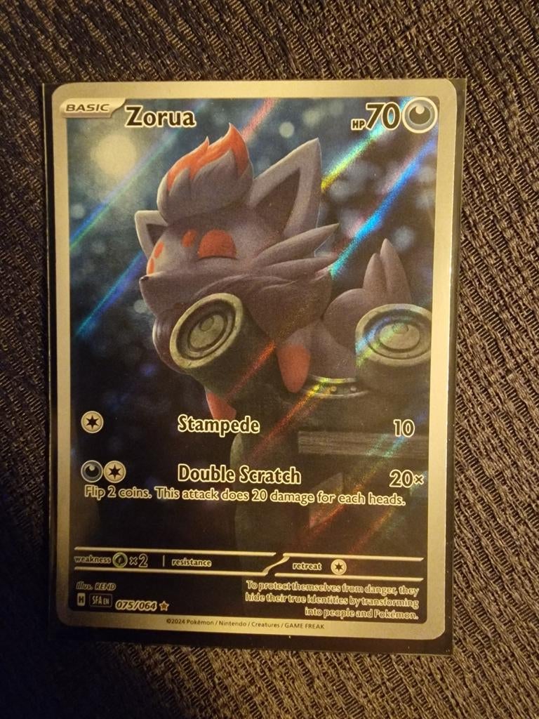 Zorua Pokémon Kaart - Basic, HP 70, Foil, 075/064, Ophalen of Verzenden, Nieuw, Losse kaart, Foil