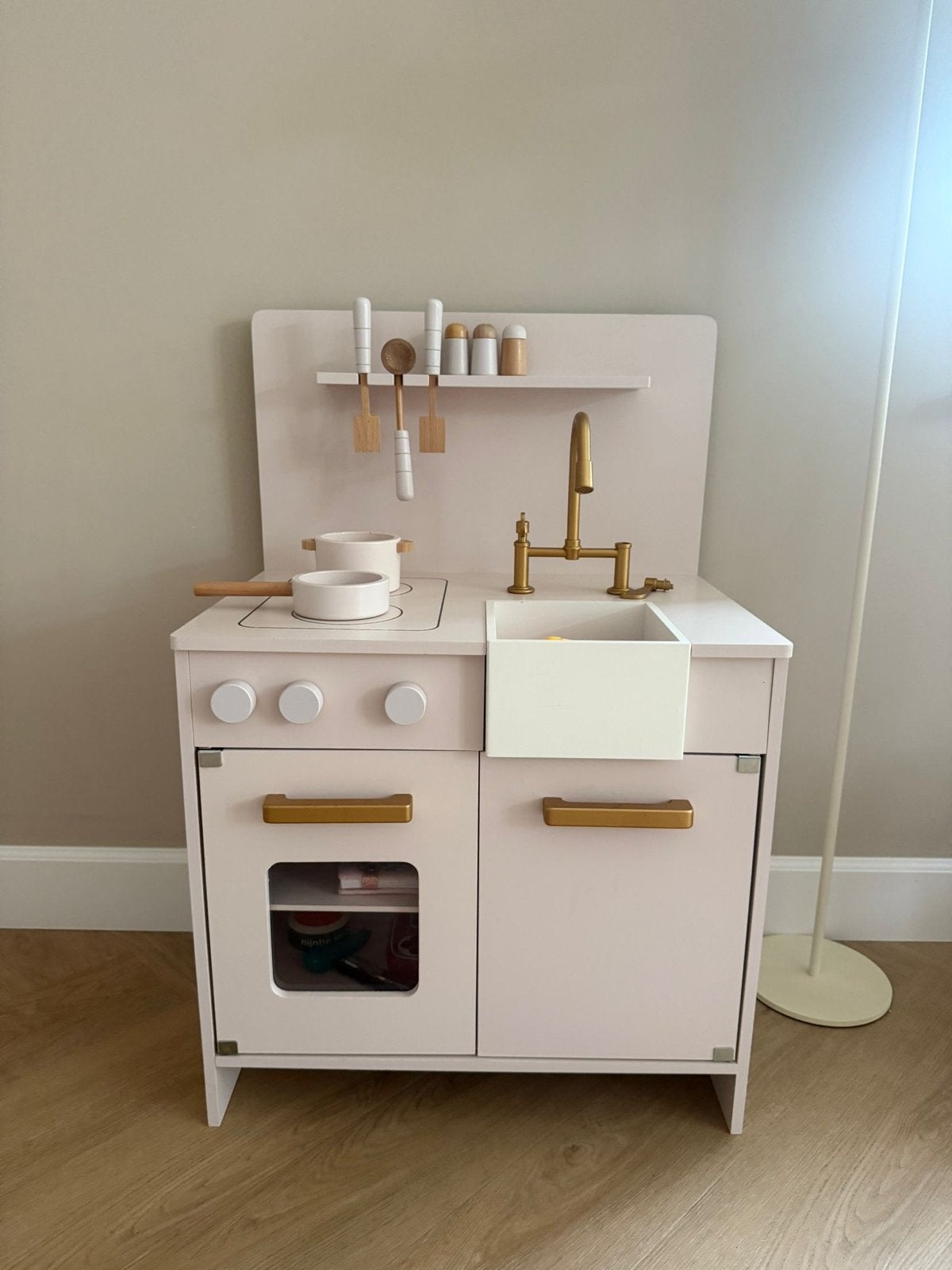 Houten Speelkeuken Roze met Accessoires, Kinderen en Baby's, Speelgoed | Speelkeukens, Ophalen, Zo goed als nieuw, Hout, Speelkeuken