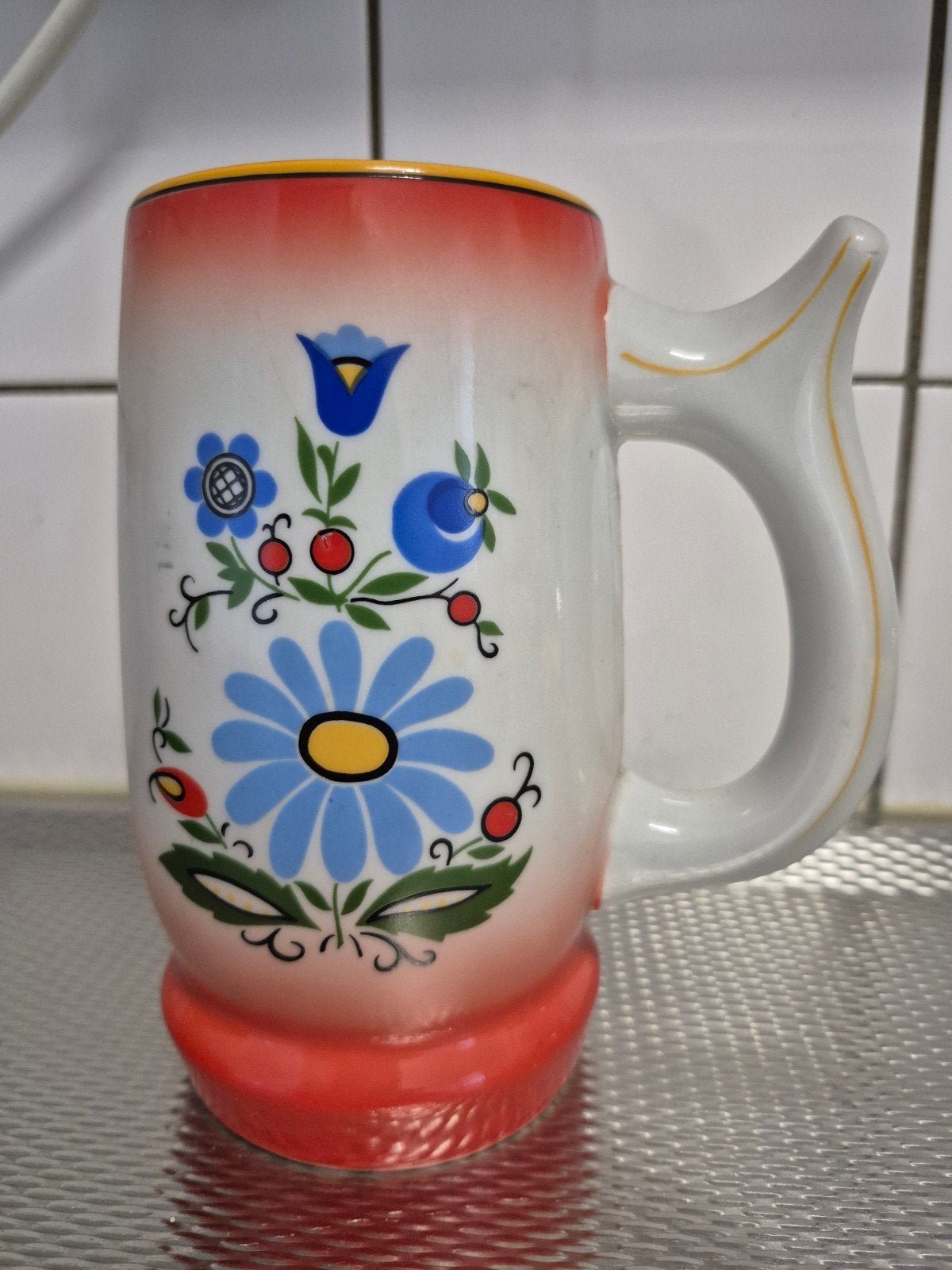 Vintage Lubiana bierpul uit Polen met bloemmotief, Gebruikt, Overige typen, Ophalen of Verzenden, Overige stijlen