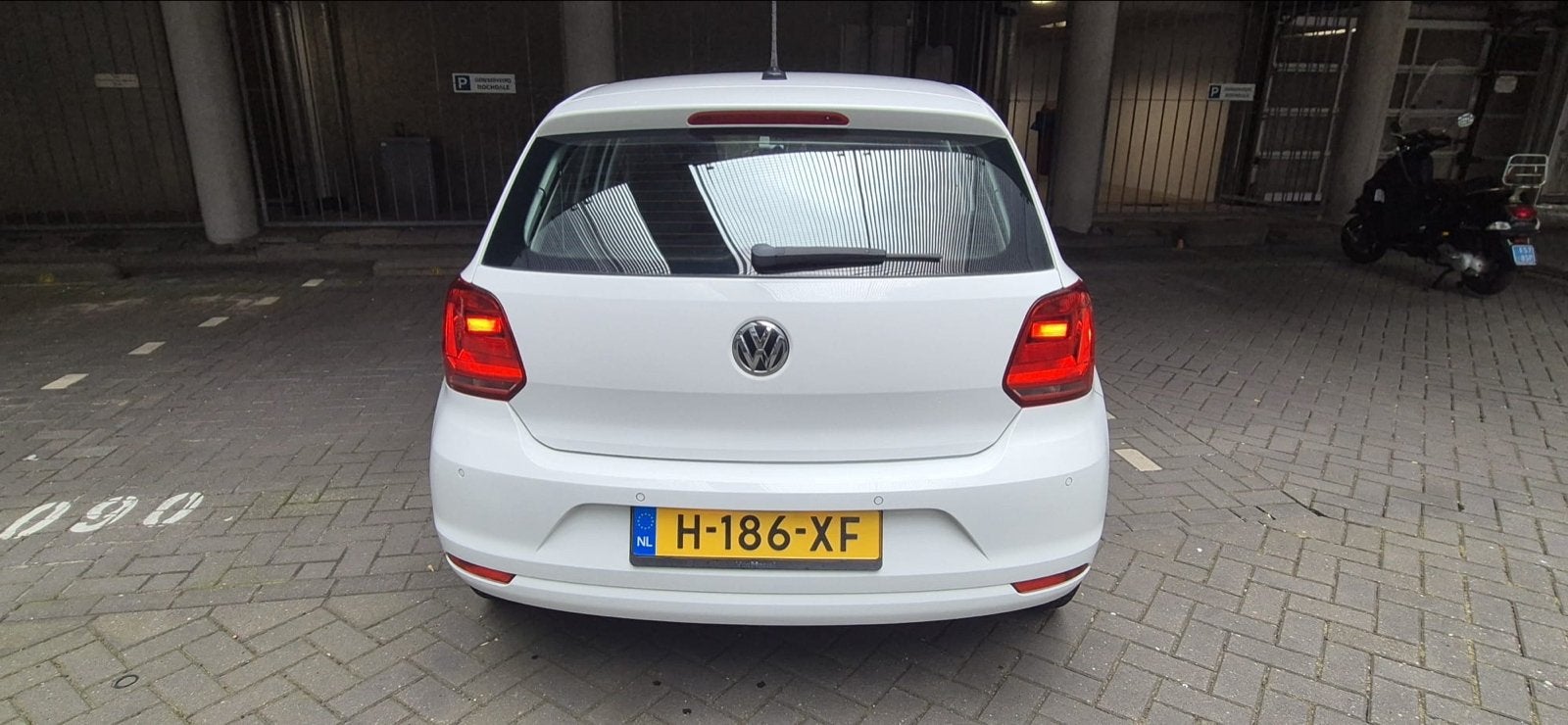 Volkswagen Polo 1.4 TDI 55KW BMT 2016 Wit, Auto's, Voorwielaandrijving, 74 pk, 1052 kg, Wit