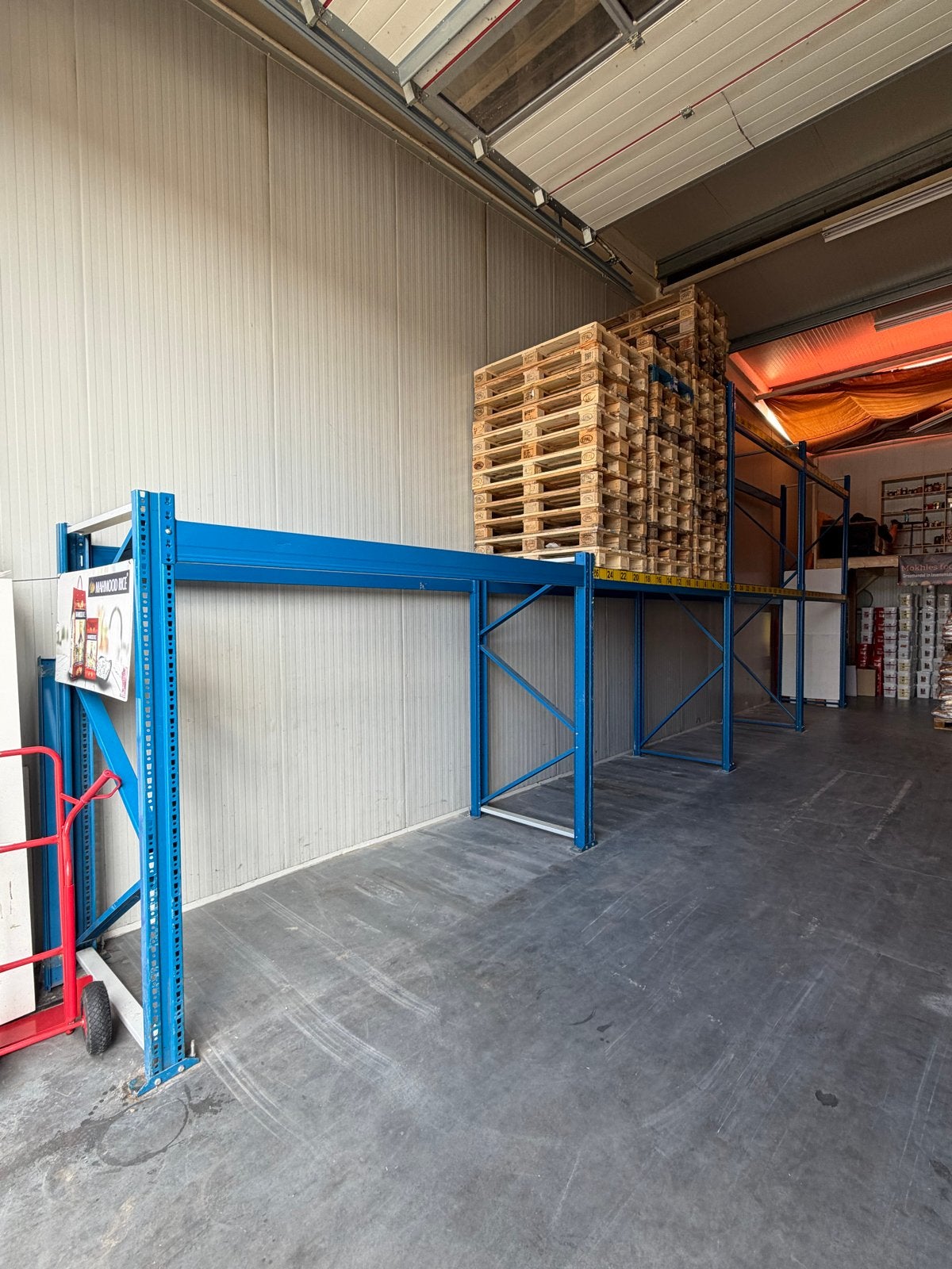 Gebruikte palletstellingen Nedcon PR - 2x 11.400 mm lang, Ophalen