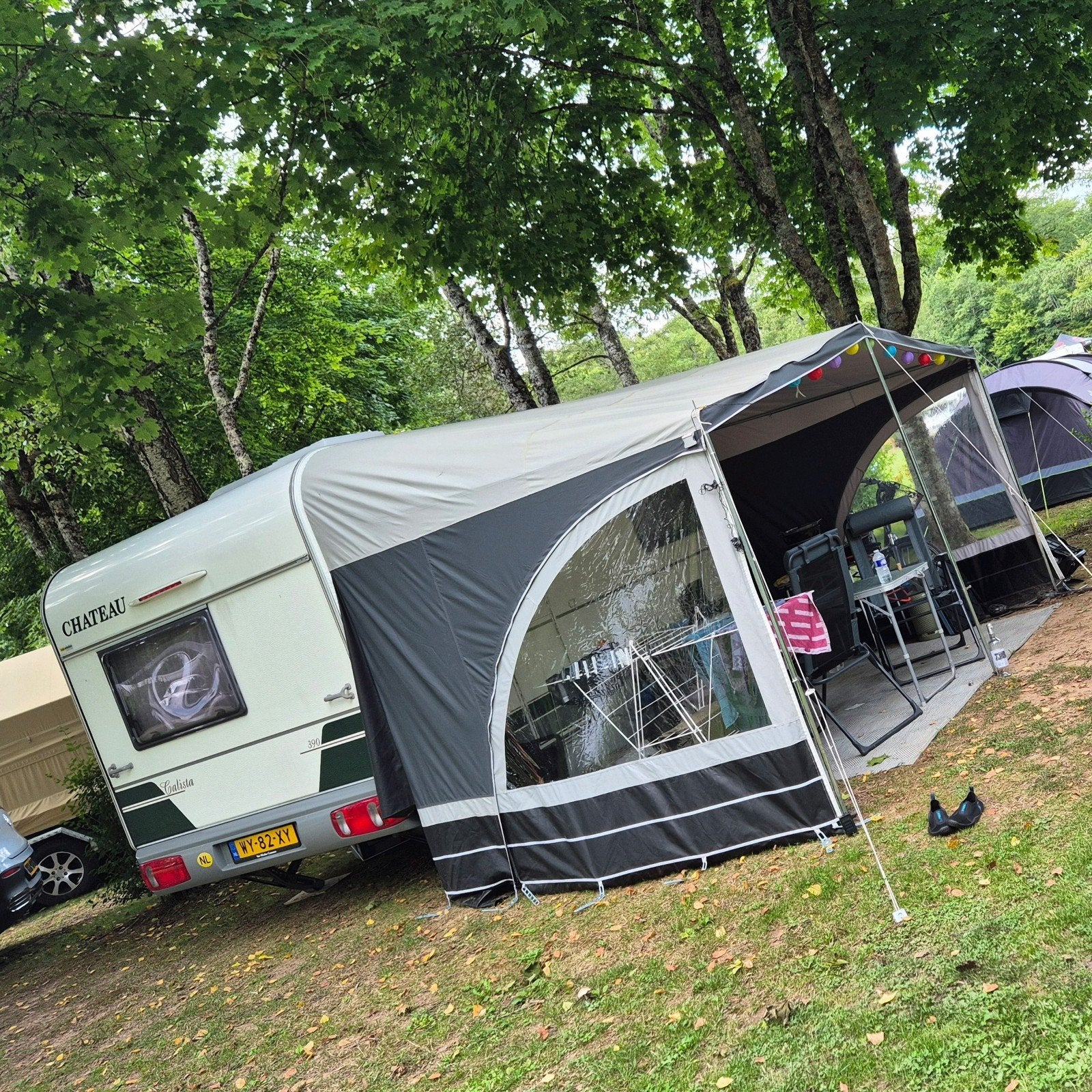 Chateau Calista 390 - Compacte caravan met nieuwe luifel, Chateau, Luifel, Rondzit, Tot en met 2