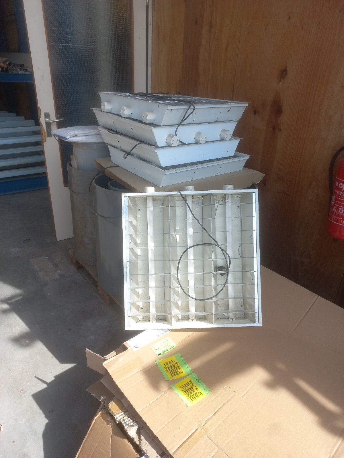 tl bak voor systeemplafond 60x60, Ophalen of Verzenden, Nieuw, Vogelkooi