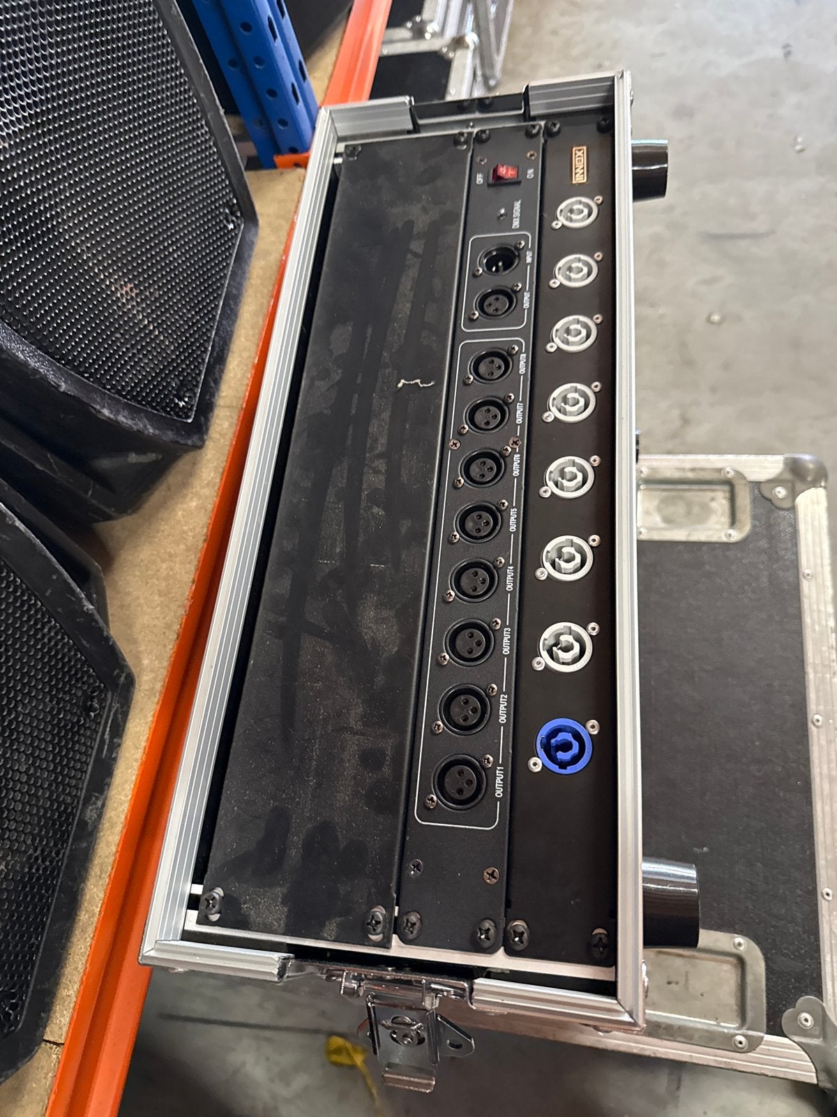 Dmx splitter in case, Ophalen, Gebruikt