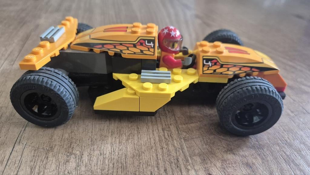 Lego Racewagen ser 4584,  met Coureur - Geel/Oranje, Ophalen of Verzenden, Gebruikt