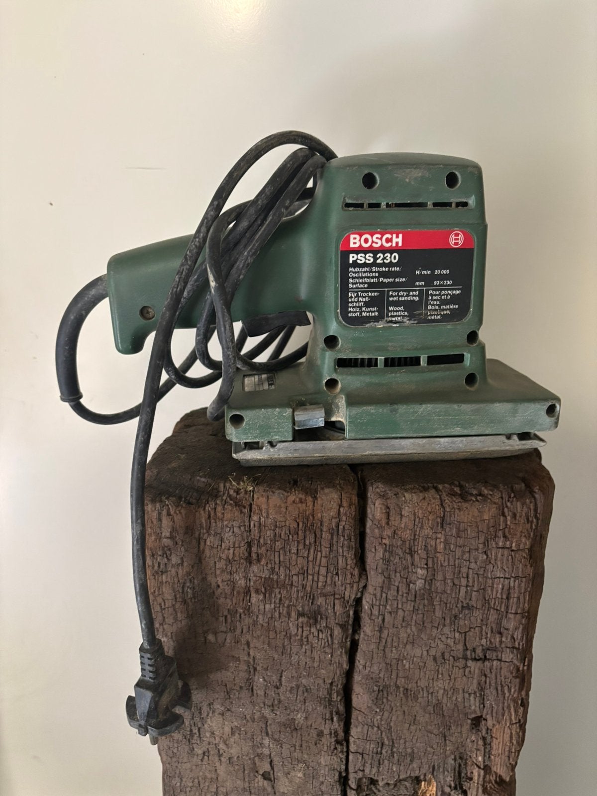 Bosch schuurmachine, Ophalen of Verzenden, Zo goed als nieuw, Minder dan 600 watt, Vlakschuurmachine