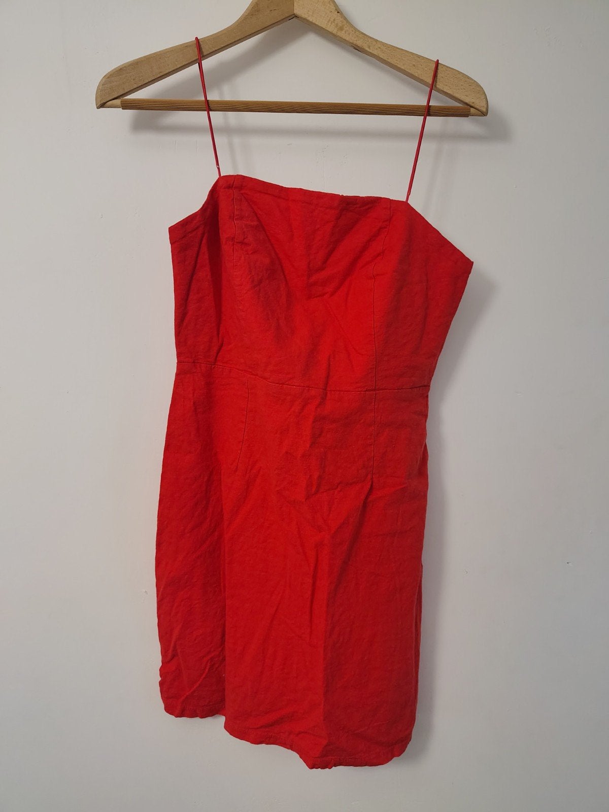 Urban Outfitters rood mini-jurkje met spaghettibandjes, Ophalen of Verzenden, Zo goed als nieuw, Urban Outfitters, Maat 36 (S)