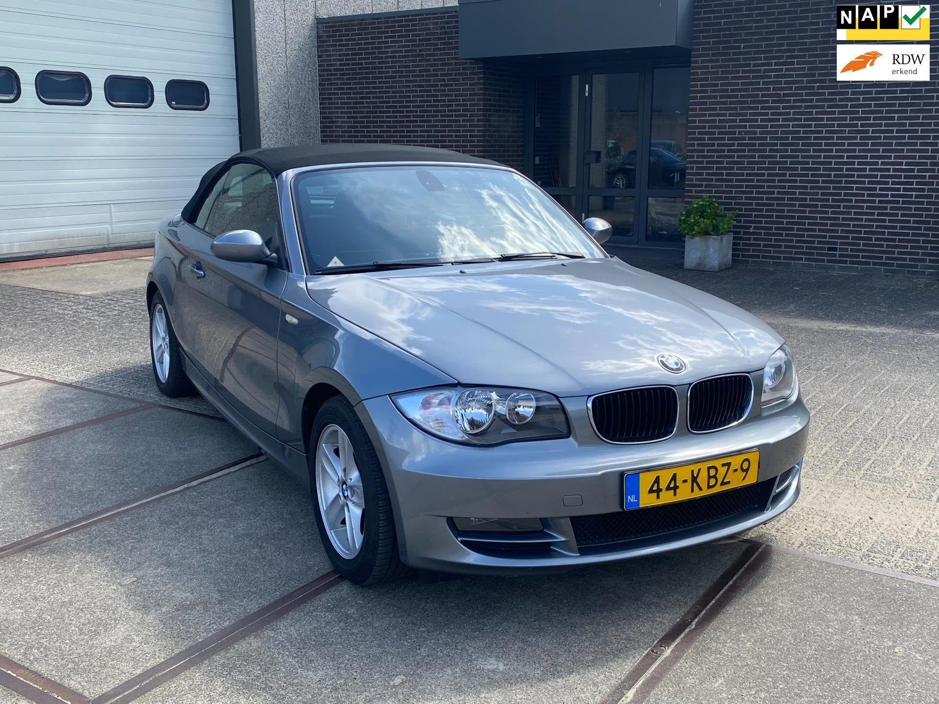 BMW 1-serie Cabrio 118i Executive nette auto NL geleverd, NA, 1-Serie, Achterwielaandrijving, Cabriolet, 4 stoelen