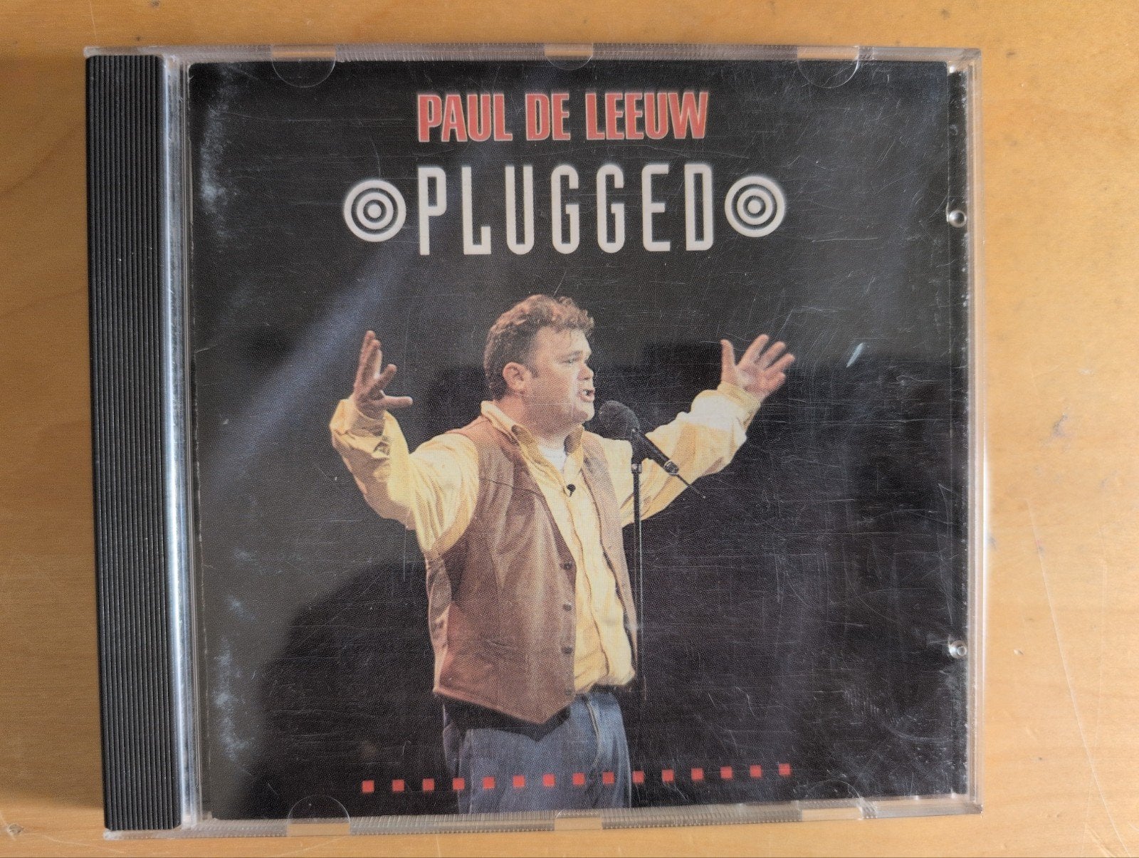 Paul de Leeuw - Plugged CD (1993), Cd's en Dvd's, Ophalen of Verzenden, Gebruikt, Cabaret of Kleinkunst, Album