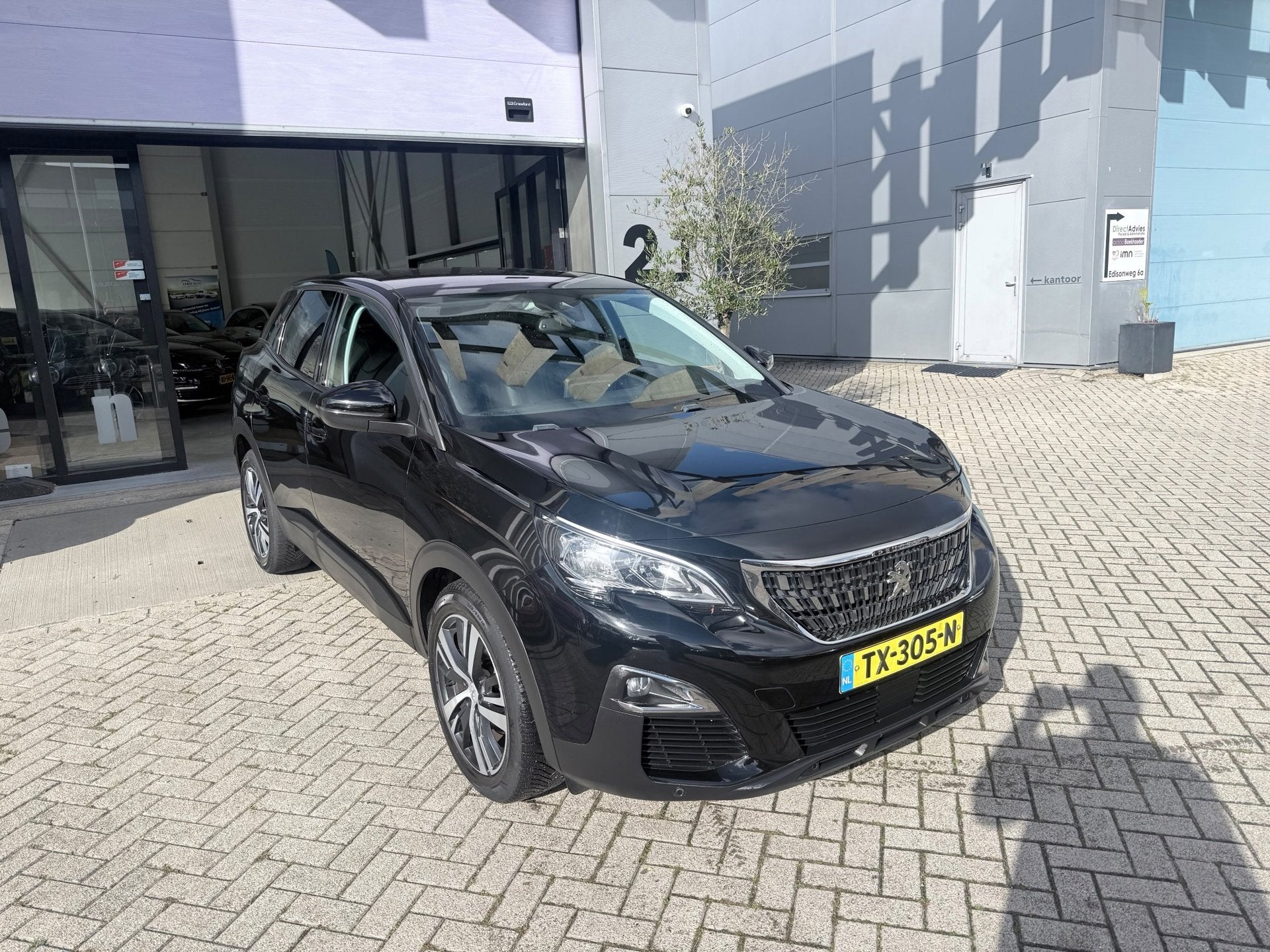 Peugeot 3008 1.2 Turbo Executive ZEER NETTE AUTO! RIEM VERVA, Auto's, Voorwielaandrijving, Dealer onderhouden, Gebruikt, 1199 cc