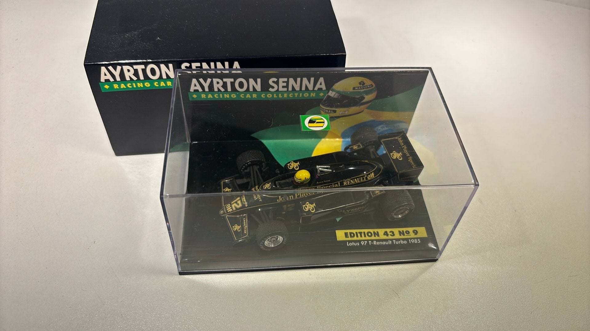 F1 lotus 97 t renault turbo 1985 ayrton senna minichamps, Hobby en Vrije tijd, Modelauto's | 1:43, Auto, Ophalen of Verzenden