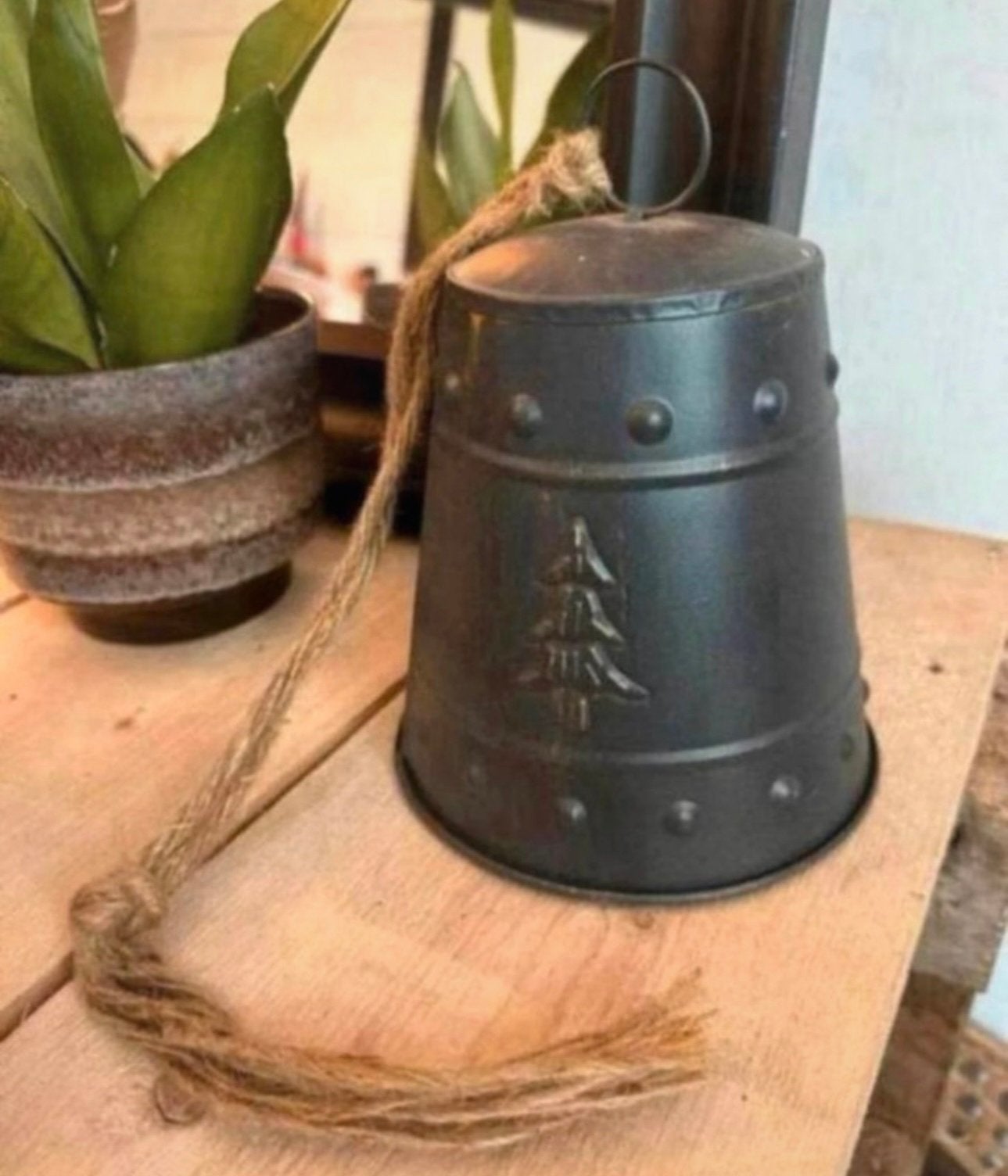 Metalen bel met jute koord ter decoratie met kerstboom, Ophalen of Verzenden