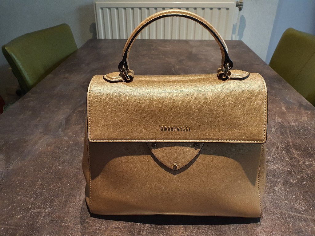 Coccinelle gouden tas LEER, Ophalen of Verzenden, Nieuw, Overige kleuren, Schoudertasje