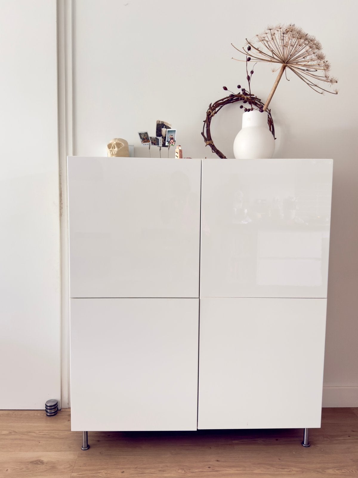 Ikea Besta Hoogglans witte kast met 4 deuren, Ophalen, Gebruikt