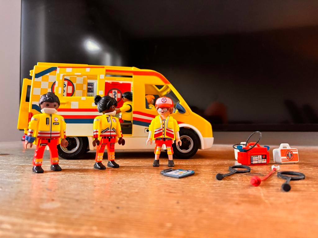 Playmobil Ziekenhuis, ambulance, kinderziekenhuis + extra's, Kinderen en Baby's, Speelgoed | Playmobil, Ophalen, Zo goed als nieuw