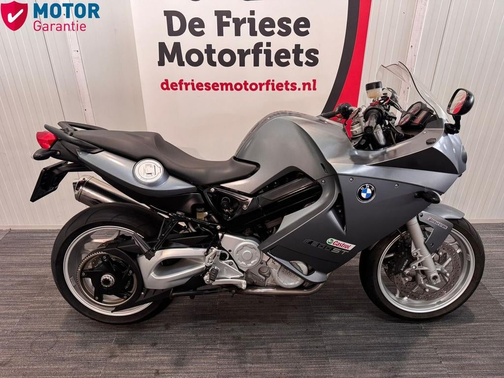 BMW F 800 ST (bj 2006) 17,563 km  ABS, 2 cilinders, Bedrijf, Onbekend, Meer dan 35 kW