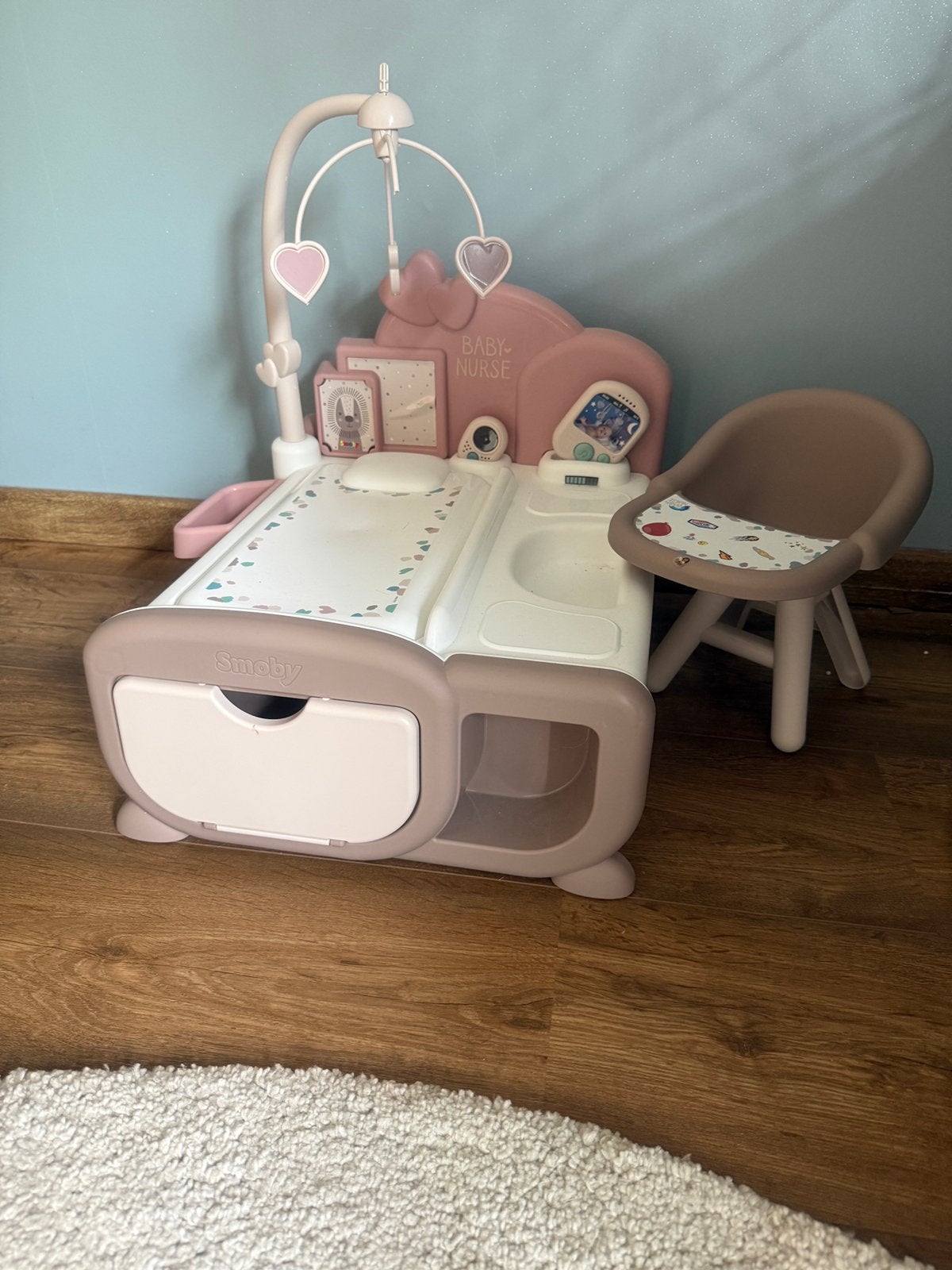 Smoby Baby Nurse Poppenverzorgingsstation, Kinderen en Baby's, Speelgoed | Overig, Ophalen of Verzenden, Zo goed als nieuw, Meisje