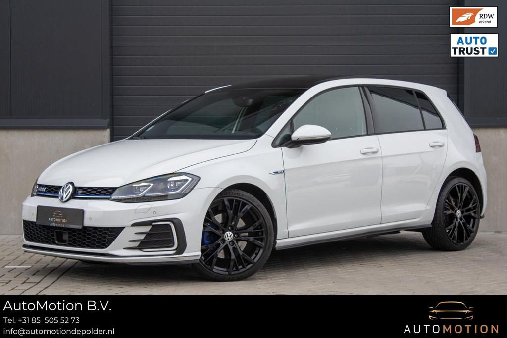 Volkswagen Golf 7.5 1.4 TSI PHEV GTE PANO STOELVERWARMING CA, Stof, Gebruikt, 4 cilinders, Met garantie (alle)