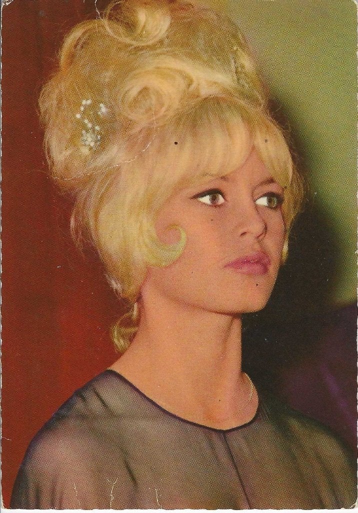 Filmsterren ansichtkaart Brigitte Bardot, Verzamelen, Verzenden, 1960 tot 1980, Gelopen, Sterren en Beroemdheden