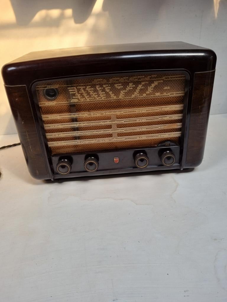 Bakelieten Phillips radio., Ophalen of Verzenden
