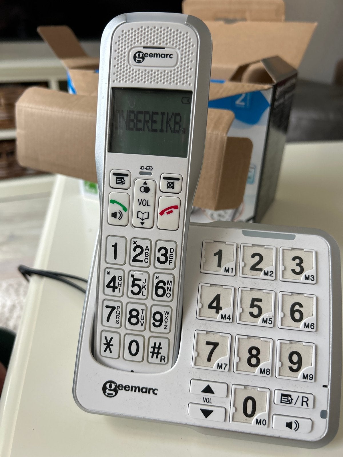 Geemarc seniorentelefoon met grote toetsen en antwoordappara, Telecommunicatie, Ophalen of Verzenden, Zo goed als nieuw, 1 handset